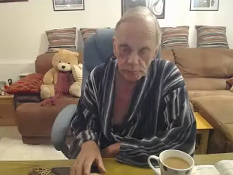 Ferret7777 online show from May 2026 09:18:01 PM
