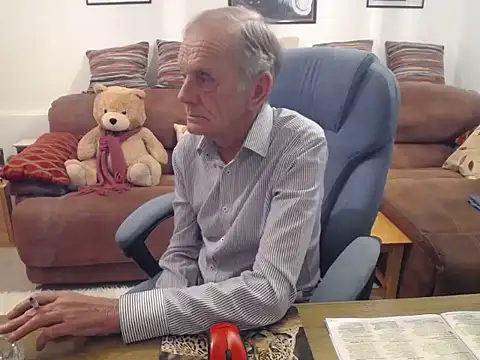 Ferret7777 online show from November 2025 08:01:02 PM