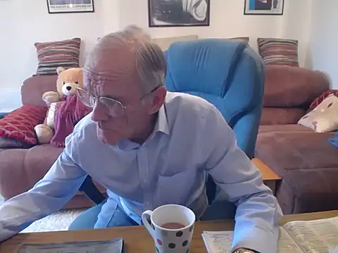 Snapshot of Ferret7777 chatting on September 2025 01:32:02 PM Ferret7777 online show from September 2025 01:32:02 PM