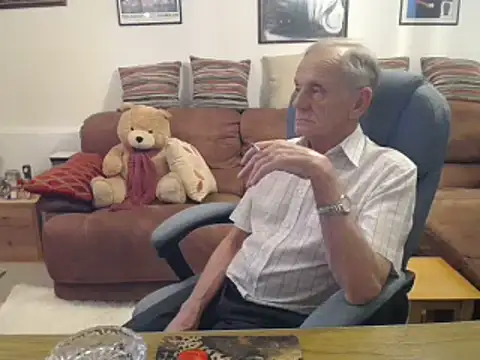 Ferret7777 online show from June 2026 06:40:01 PM