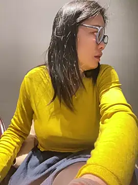 Bella0815 online show from February 2026 07:48:02 AM