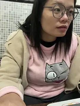 Bella0815 online show from November 2025 07:47:01 PM