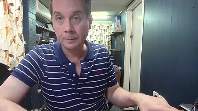 Snapshot of tilobinder chatting on November 2025 04:12:01 PM tilobinder online show from November 2025 04:12:01 PM