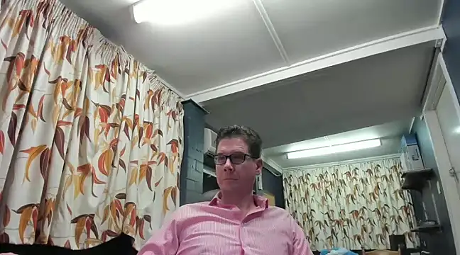 Snapshot of tilobinder chatting on January 2025 12:52:01 PM tilobinder online show from January 2025 12:52:01 PM