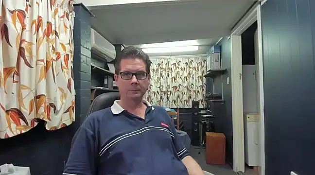 Snapshot of tilobinder chatting on December 2024 12:13:01 PM tilobinder online show from December 2024 12:13:01 PM