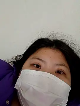 hello098712 online show from November 2025 07:52:03 AM