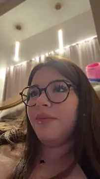 CutiePie3 online show from May 2026 10:57:01 PM