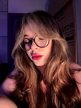 Snapshot of CutiePie3 chatting on September 2025 11:30:02 PM CutiePie3 online show from September 2025 11:30:02 PM