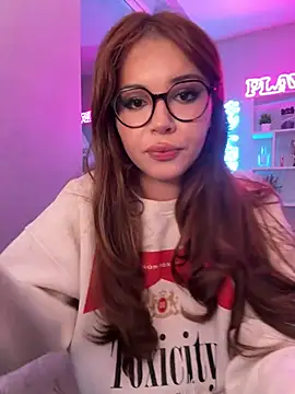 CutiePie3 online show from February 2026 07:24:01 PM