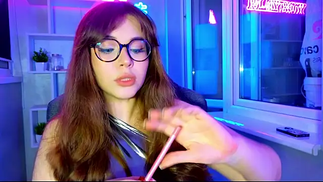 CutiePie3 online show from December 2025 10:58:02 PM