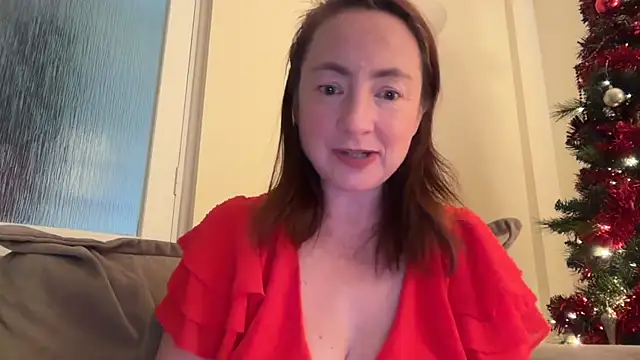 LouiseTswing online show from December 2024 02:16:02 PM