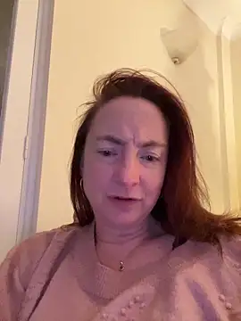 LouiseTswing online show from December 2024 08:25:02 PM