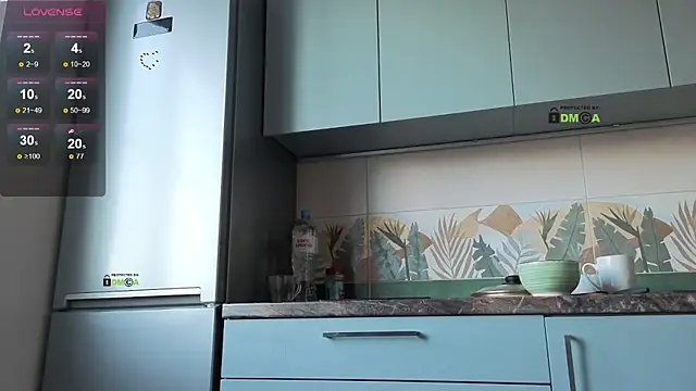 Snapshot of Your_dream_Alice chatting on February 2025 06:35:01 AM Your dream Alice online show from February 2025 06:35:01 AM