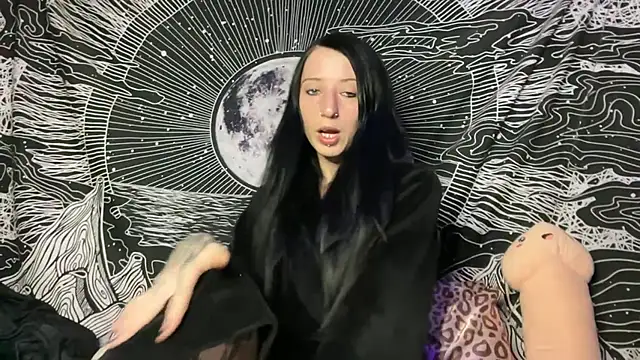 MissMidnightUK online show from September 2025 10:56:02 PM