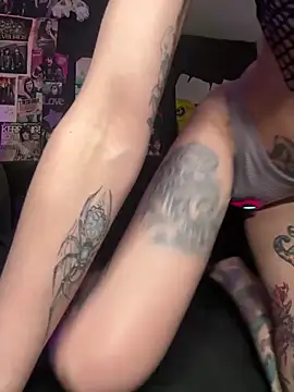 MissMidnightUK online show from March 2026 09:33:02 PM