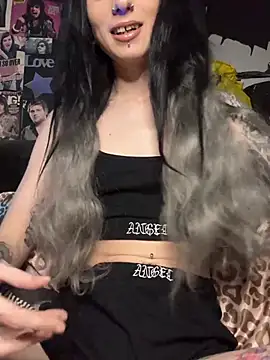 MissMidnightUK online show from March 2026 10:24:01 PM