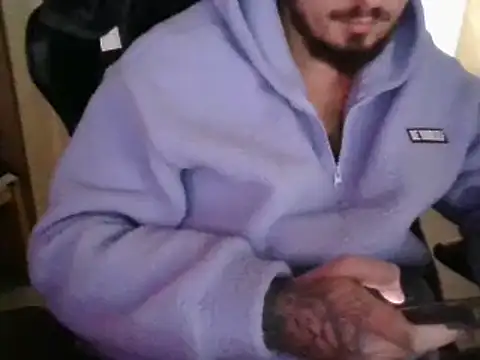 Snapshot of realityyshowww chatting on October 2025 03:44:02 PM realityyshowww online show from October 2025 03:44:02 PM