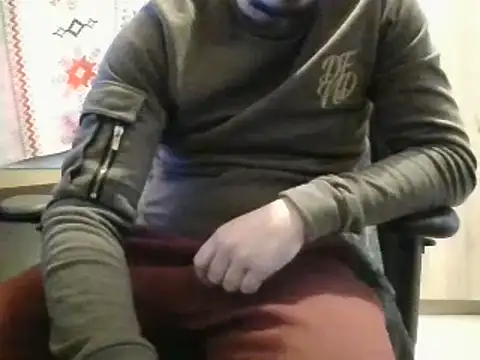 Snapshot of realityyshowww chatting on January 2025 03:07:01 PM realityyshowww online show from January 2025 03:07:01 PM