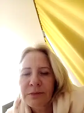 Snapshot of Milen_Milf chatting on December 2024 07:19:02 PM Milen Milf online show from December 2024 07:19:02 PM