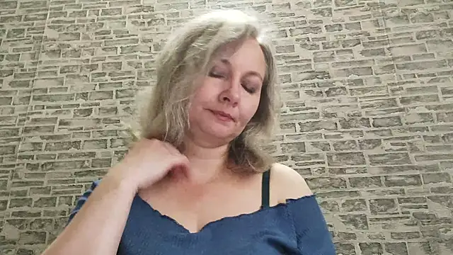 EdithManning online show from November 2025 07:53:01 AM