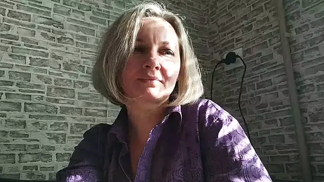 EdithManning online show from February 2025 08:06:02 AM