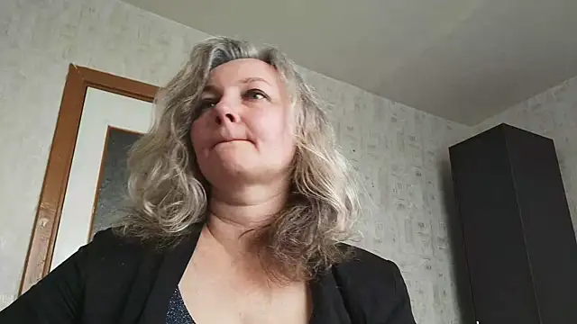 EdithManning online show from June 2026 07:41:01 AM