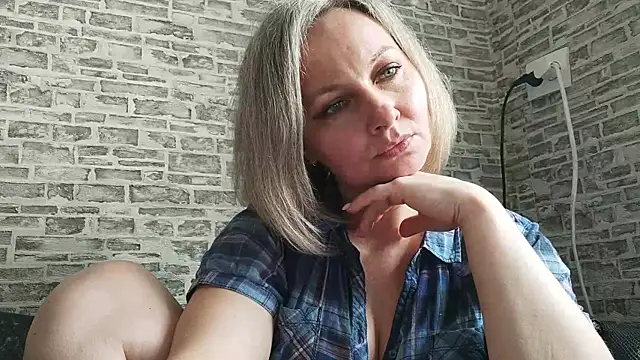 EdithManning online show from March 2025 09:28:01 AM