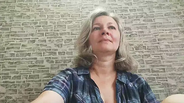EdithManning online show from September 2025 05:19:02 AM
