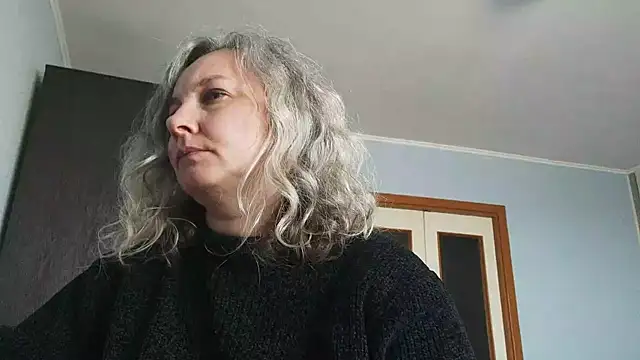 EdithManning online show from May 2026 06:29:01 AM