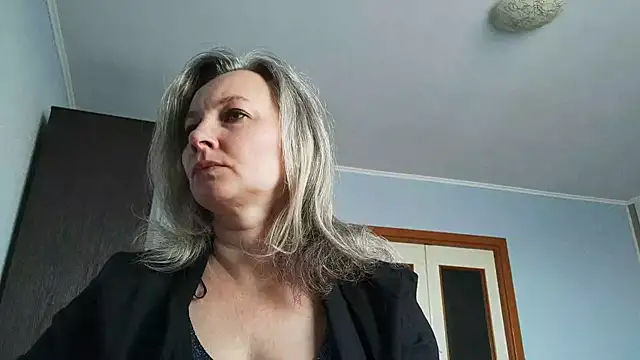EdithManning online show from March 2026 05:55:02 AM