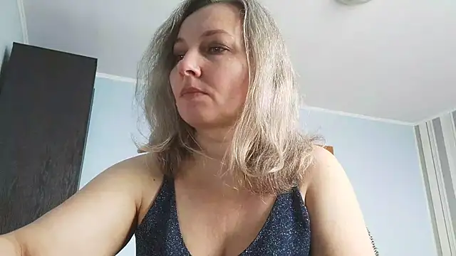 EdithManning online show from February 2026 08:03:01 AM