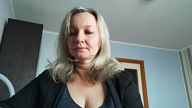 EdithManning online show from March 2026 06:07:01 AM
