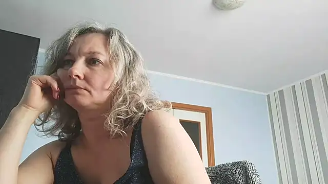 EdithManning online show from February 2026 07:51:02 AM