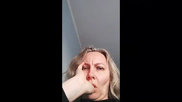 EdithManning online show from April 2026 05:20:01 PM