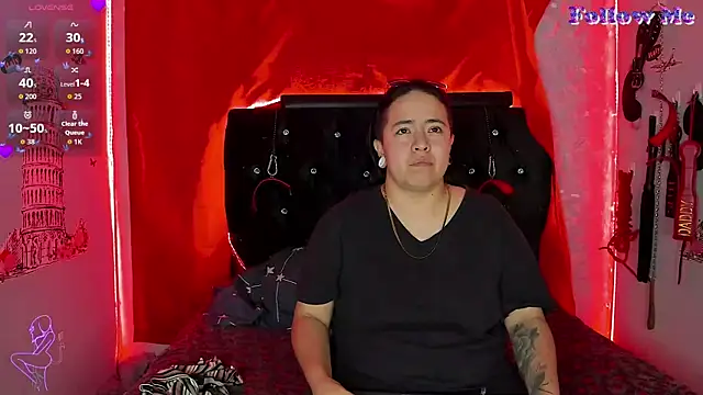 katieeandsharonn online show from December 2025 11:59:02 AM