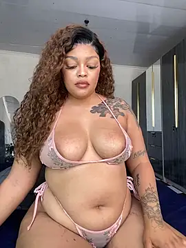 Snapshot of Naughty-Mel chatting on October 2025 06:36:02 AM Naughty-Mel online show from October 2025 06:36:02 AM