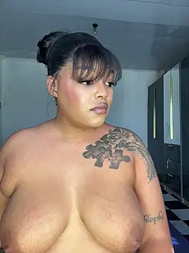 Snapshot of Naughty-Mel chatting on February 2026 07:06:02 AM Naughty-Mel online show from February 2026 07:06:02 AM