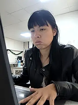 maria lasexy online show from January 2026 12:01:01 PM