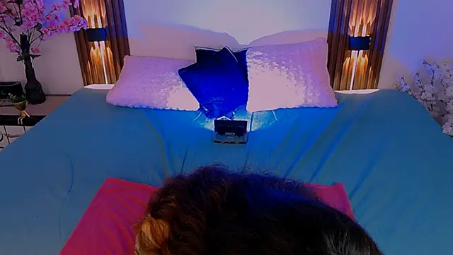 AmyHE online show from February 2026 10:45:02 AM