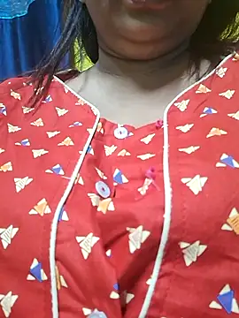 Hot-Anuska online show from December 2025 01:17:01 AM