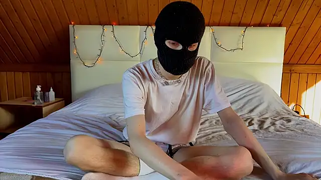 HappyCake online show from October 2025 11:12:01 AM