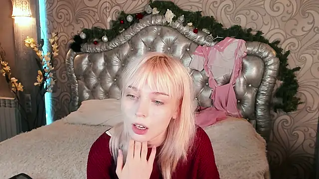 Snapshot of -NoraBless chatting on December 2024 01:24:02 PM -NoraBless online show from December 2024 01:24:02 PM