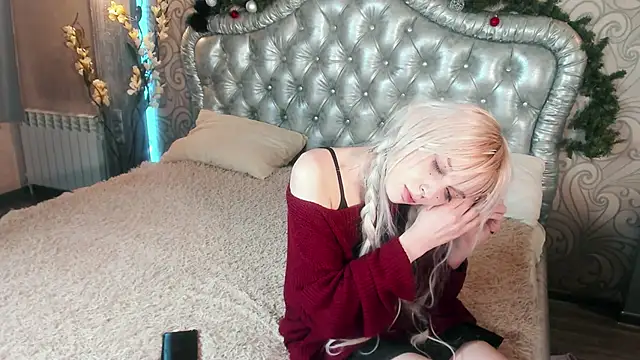 Snapshot of -NoraBless chatting on December 2024 04:41:01 PM -NoraBless online show from December 2024 04:41:01 PM
