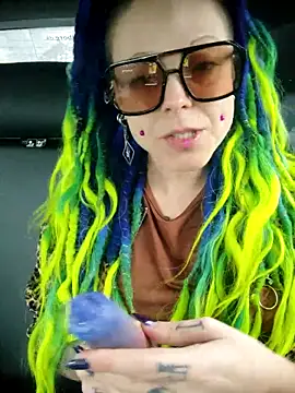 EdgesOfReality online show from November 2025 08:08:01 AM