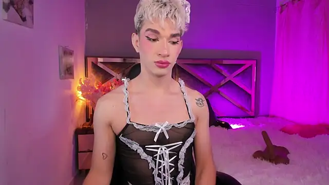 Cherry zayden  online show from April 2026 08:50:01 PM