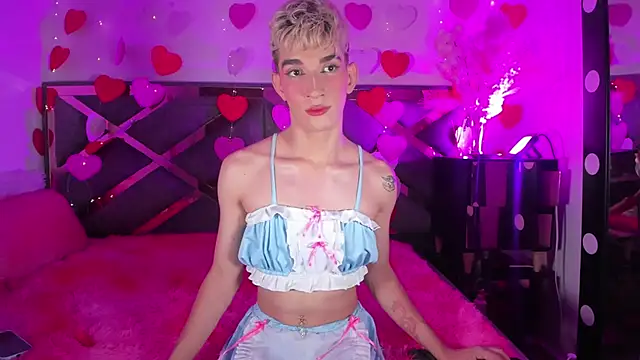 Cherry zayden  online show from February 2025 01:02:01 AM