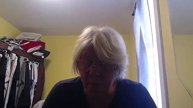 canadiancougar1965 online show from February 2026 04:26:01 PM