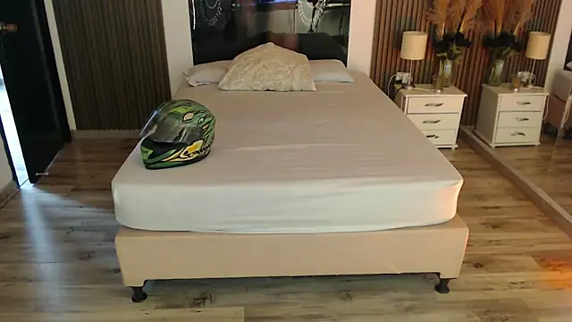 Sam mansson66 online show from February 2026 12:37:01 PM