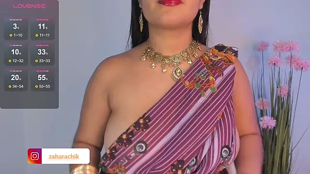 Snapshot of shara_queen1 chatting on November 2025 03:32:01 AM shara queen1 online show from November 2025 03:32:01 AM