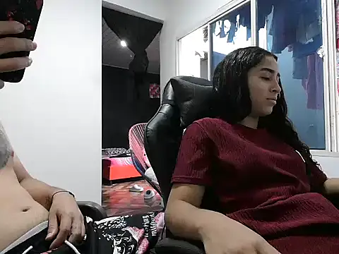 Snapshot of SeduxionDuo chatting on October 2025 05:34:02 PM SeduxionDuo online show from October 2025 05:34:02 PM